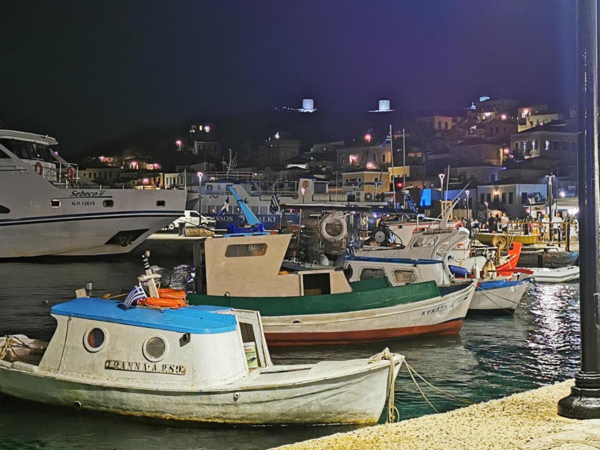 Kalypso Apartment Chalki Town Bagian luar foto